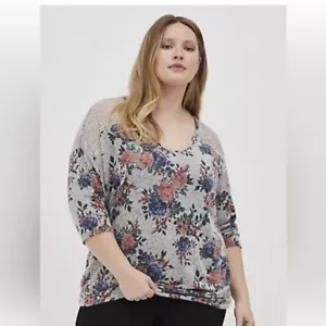 Torrid Womens Plus Size 1 (1X) Gray Floral Super Soft Plush Blouse 3/4 Sleeve - Picture 1 of 4