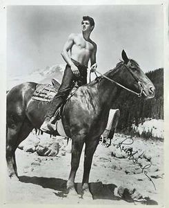 Hudson, Rock. (1925 - 1985) SEXY Signed Photograph in "Bend in the River" - Picture 1 of 1