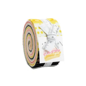 Moda FIRST LIGHT 40 2.5" Quilt Fabric Strips RS5045JR Jelly Roll - Ruby Star - Picture 1 of 2
