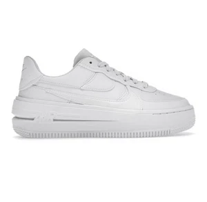 Size 10 - Nike Air Force 1 PLT.AF.ORM Triple White W - Picture 1 of 8