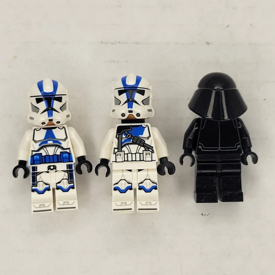 Lote de 3 minifiguras LEGO Star Wars.  Oficial 501, soldado + miembro de la primera orden Foto 1 de 4