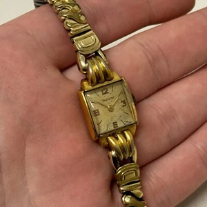 16mm Delle Signore Dell'Annata Invicta Placcato Oro Am Charnier Orologio Corsa A - Foto 1 di 23