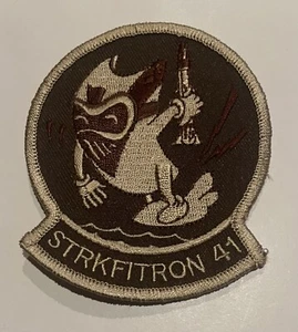 US NAVY VFA-41 BLACK ACES STRKFITRON WING SQUADRON EMBROIDERED PATCH - Picture 1 of 2