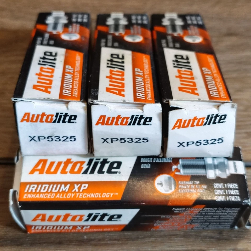 Bujía Autolite Iridium XP XP3923 4pk 7421 41-111 3297 2095 127 12571164 Foto 1 de 4
