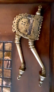 ORIGINAL VINTAGE Decorative BRASS BETEL NUT CUTTER Sarota Hand Crafted fr INDIA - Picture 1 of 4