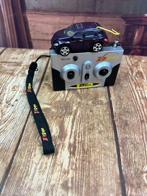 Radio Shack Zip Zaps Micro RC PT Cruiser Car - Image 1 of 4
