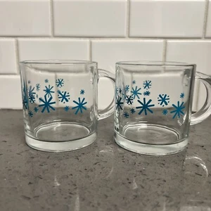 Pair Of Vintage MCM Teal Snowflake Glass Coffee Mugs - Picture 1 of 4