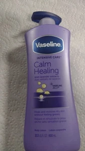 Nuova Lozione Corpo Vaselina Intensive Care™ Calm Healing per Pelle Secca con Lavanda - Foto 1 di 4