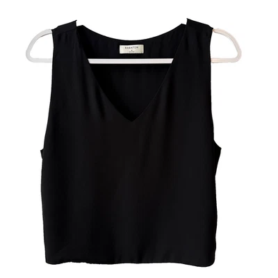 Aritzia Babaton Women's M Murphy V Neck Sleeveless Boxy Cropped Black Blouse - Image 1 of 4