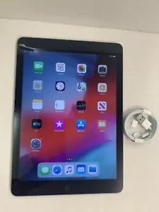 Apple iPad Air 1st Gen. 64GB, Wi-Fi + Cellular (Unlocked), 9.7in - Space Grey - Picture 1 of 1