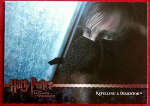 HARRY POTTER - PRISONER OF AZKABAN - Card #102 - DEMENTOR REPELLED - ArtBox 2004 - Picture 1 of 2