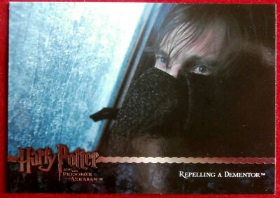 HARRY POTTER - PRISONER OF AZKABAN - Card #102 - DEMENTOR REPELLED - ArtBox 2004 - Image 1 of 2