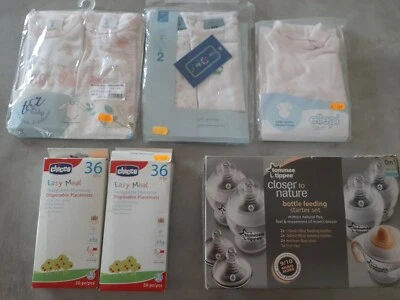 Set 6 pezzi  Body neonato biberon tommee tippee tovaglietta Chicco Easy Meal - Immagine 1 di 3
