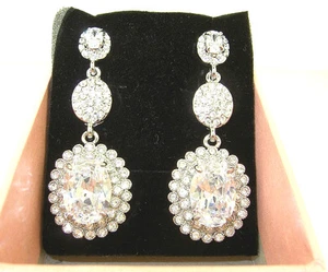 New Long Elegant White Rhinestone Chandelier Drop Dangle Earrings 2" Long - Picture 1 of 3