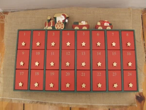 Adventskalender aus Holz 41x46cm 24 separate Fächer - Bild 1 von 3