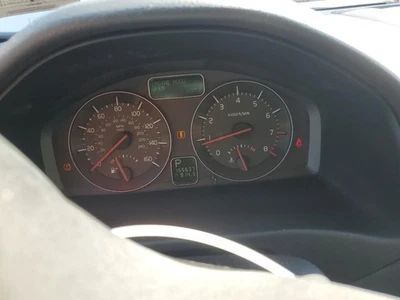 2008 VOLVO C70 Fuse Box Used OEM 646-10764 FWD 2.50L 156K Miles - Image 1 of 4