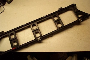 Toyota 891B1-42030 2021-23 Toyota RAV4, Prime KICK Sensor Mount Bracket W Module - Foto 1 di 5