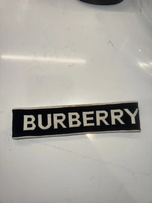 Diadema Burberry Foto 1 de 4