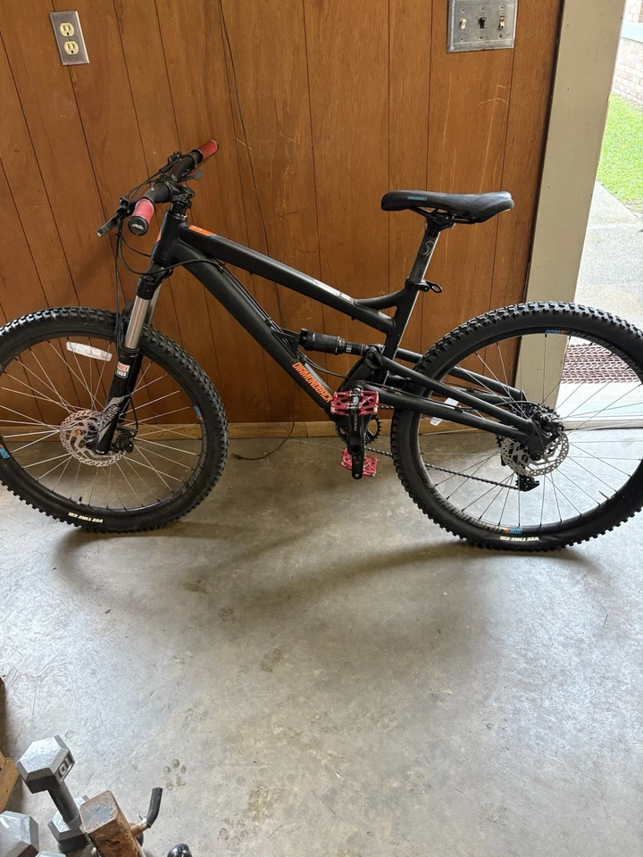 Diamondback Atroz 3 - Image 1 of 4