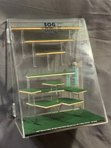 Vintage SOG Spezialmesser Werbemesser Laden Vitrine mit Schloss & Schlüssel - Bild 1 von 19