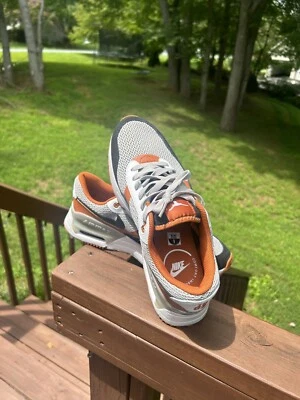texas longhorns nike shoes men airmax size 9 - Image 1 of 4