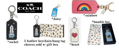 Chaveiro Charme Bolsa Hangtag Coach Couro Caixa em 5 Opções + Caixa de Presente Coach Novo com etiquetas - Imagem 1 de 4