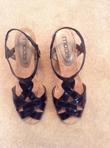 Moda Spana Open Toe Cork Wedge Black Patent Ankle Strap 9M Sandals Shoes - Picture 1 of 9