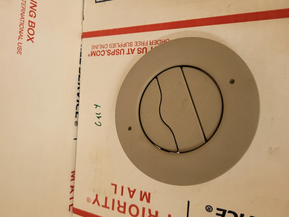 Chevrolet Traverse 2009-2017 techo interior aire acondicionado deflector de ventilación de aire acondicionado Foto 1 de 1