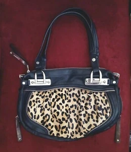 MAKOWSKY BOLSO DE MANO DE CUERO NEGRO PATRÓN DE LEOPARDO - Imagen 1 de 9