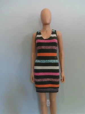 Nuevo con etiquetas Vestido Suéter Chanel 22K Verde Oliva/Multi Rayas Sin Mangas F 34/US 2 Foto 1 de 4