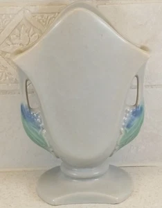 ROSEVILLE POTTERY GREY BLUE GREEN TUSCANY VASE 8 1/4" - Picture 1 of 9