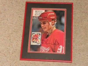 1991 Sergei Fedorov Detroit Red Wings Autographed 8x10 Framed Photo!!! - Picture 1 of 2