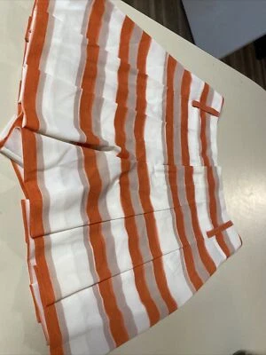 Alice + Olivia Orange Striped Pleated Flutter Shorts Women’s Size 0 - Image 1 of 3