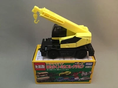 TOMICA TOMY Lottery 17 Collection KOBELCO ROUGH TERRAIN CRANE PANTHER-X 250 Kuji - Image 1 of 4