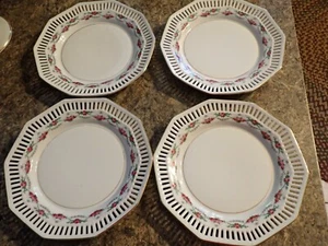 Lot of 4 Schumann FLORAL RETICULATED plates 7.25" wide lovely pink floral - Picture 1 of 5