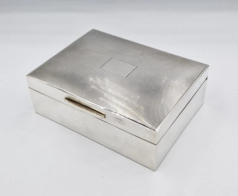 ART DECO STERLING SILVER CIGAR / CIGARETTE BOX Birmingham 1961 Cover