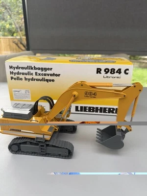 Liebherr 984 C Faceshovel Mining Model 1/50 Scale Yellow - Image 1 of 2