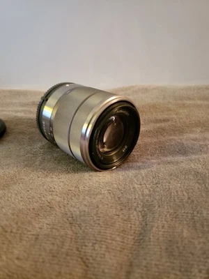 Sony 18-55mm f/3.5-5.6 oss SEL1855 lens "CLEAN LENS" - image 1 of 4