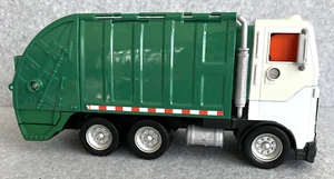 Matchbox Disney Toy Story 3 Transforming Garbage Truck Playset Green Orange READ - Picture 1 of 15
