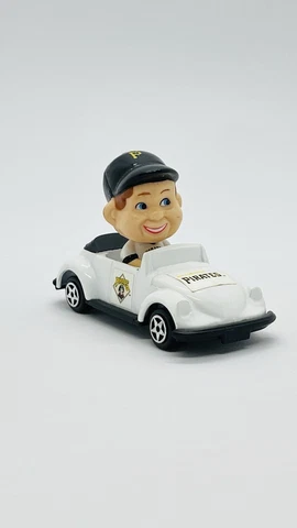 Pittsburgh Pirates ERTL Bobble Head Car 1995 ERTL MLB BOBBLE HEAD CAR ACTION FIG Cover