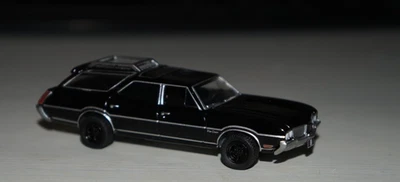Oldsmobile Vista Cruiser Wagon 1970 negro escala 1:64 coche diecast coleccionable Foto 1 de 3