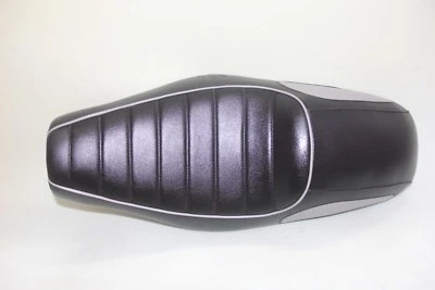 Kawasaki W400 W650 EJ650 dual passenger motorcycle seat saddle CODE: B6247 Foto 1 de 4