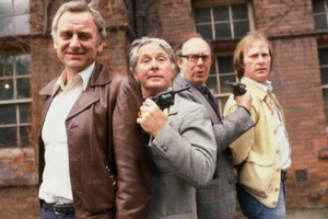 The Sweeney actors John Thaw Dennis Waterman on the set of episo- TV 4x6 Photo - Picture 1 of 1