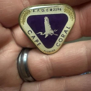 B.P.O.E. Elks Enamel Pin. Cape Coral Florida - Picture 1 of 3
