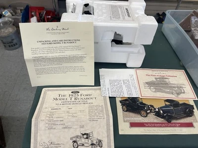 Ford 1925 Modelo T Runabout negro Danbury como nuevo 1 24 Foto 1 de 4