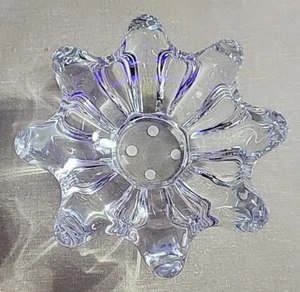 French Vannes Art Crystal Dish Bowl - 7.5" Wide - Beautiful! - Picture 1 of 5