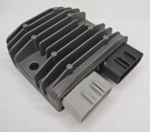 Regulator Rectifier Voltage For BMW Triumph Speed Triple Street Tiger 800 Rocket - Picture 1 of 6