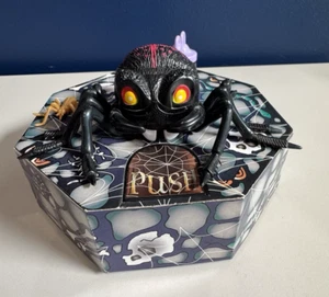 Everlast Toys 1998 Ragno Movimento Halloween - Funzionante - Foto 1 di 6