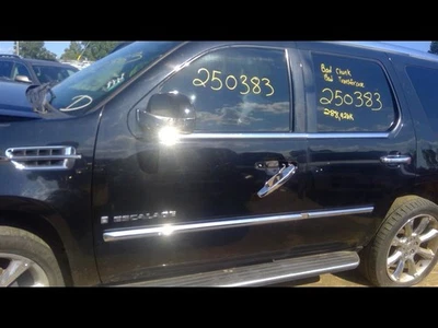 发球杆左前门 Thru 11/14/10 适合 07-11 ESCALADE 916076 — 第 1/4 张图片