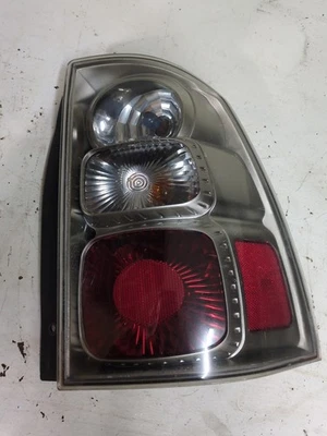 2005 2006 2007 2008 2009 Saab 9-7 X пассажирский RH боковой задний фонарь OEM - Изображение 1 из 4